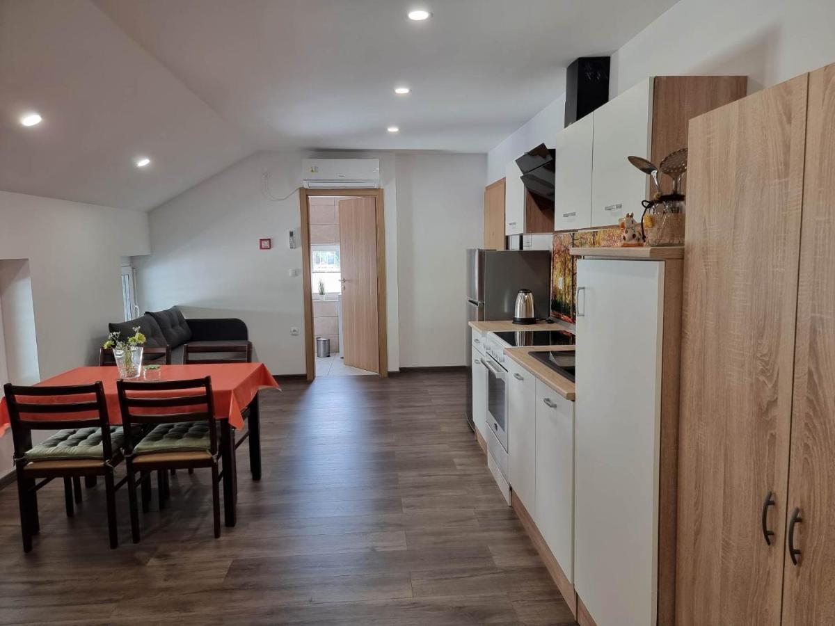 Apartmaji Ribic Ljubno Kültér fotó